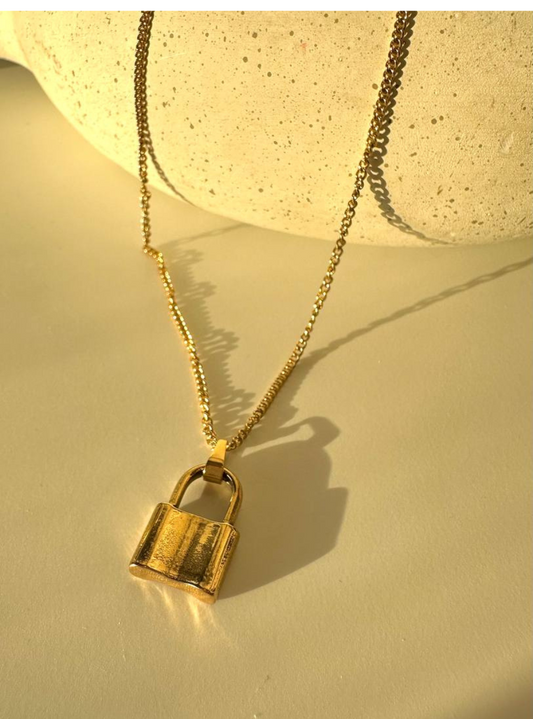 Pendants Lock Chain Necklace