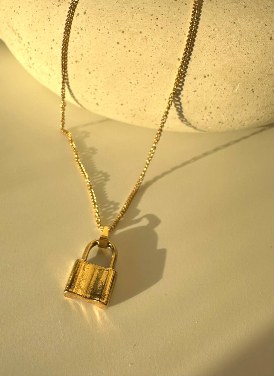 Pendants Lock Chain Necklace